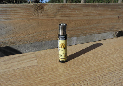 Frontal del Mechero Clipper Ace of Fortune Modelo 2/4