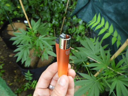 Revés del Mechero Clipper Metallic Gradient 5 color naranja degradado