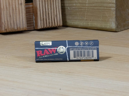 Papel de liar RAW Black 1 1/4 Medium