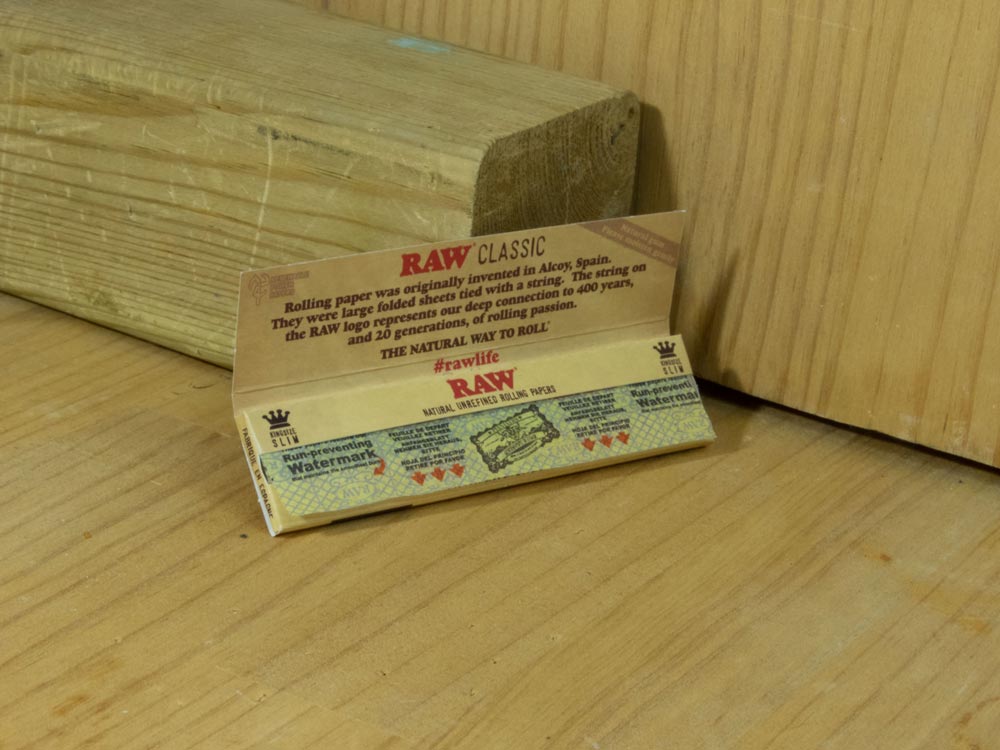 Papel de liar RAW Classic King Size Slim